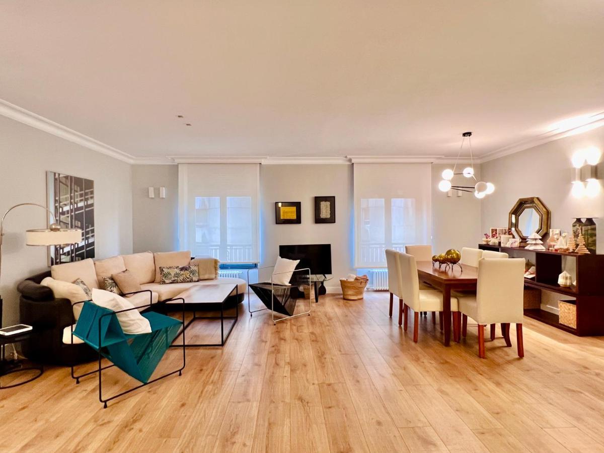 Housing Leon Gran Via Luxe Appartement Buitenkant foto