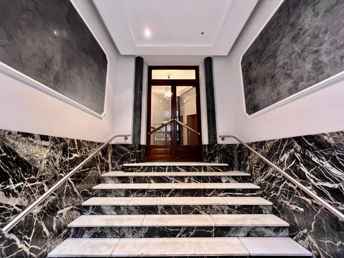 Housing Leon Gran Via Luxe Appartement Buitenkant foto